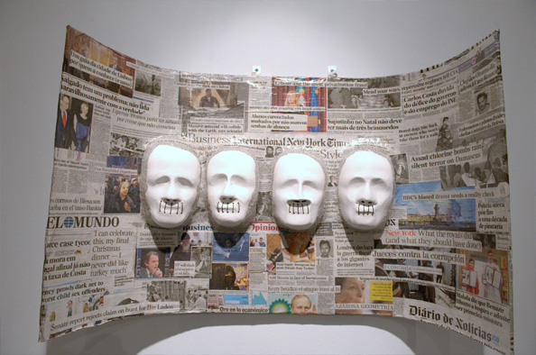 Jaime Lopez inaugura An inside travel