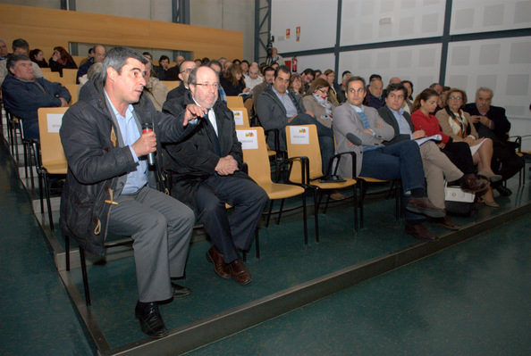 Loures em Congresso | Transferência de competências discutida em Sacavém