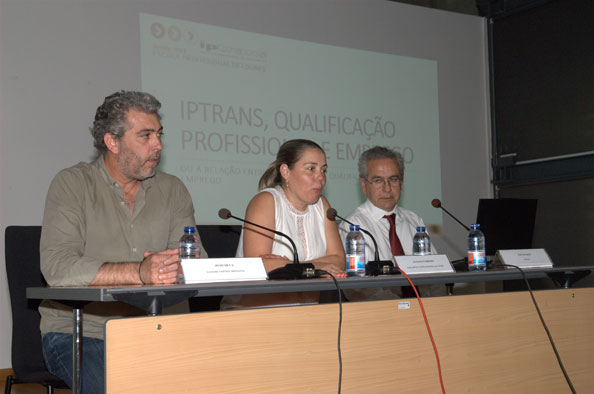 Emprego e desenvolvimento em debate