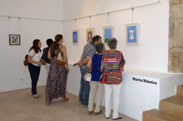 Coletiva de ilustração inaugurada