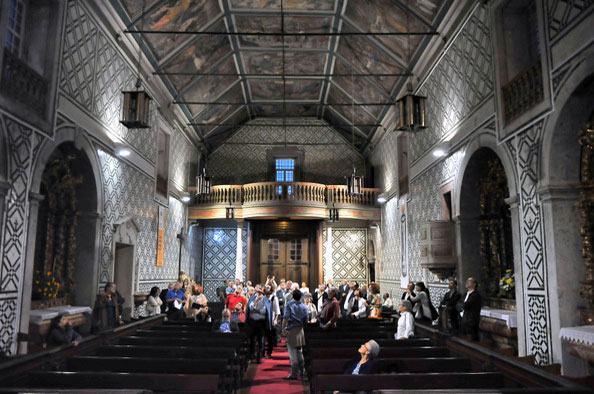 Vista interior da igreja de Camarate
