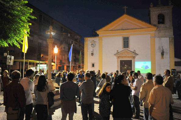 Vista exterior da igreja de Camarate