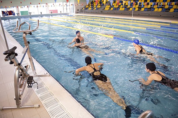 aula na piscina