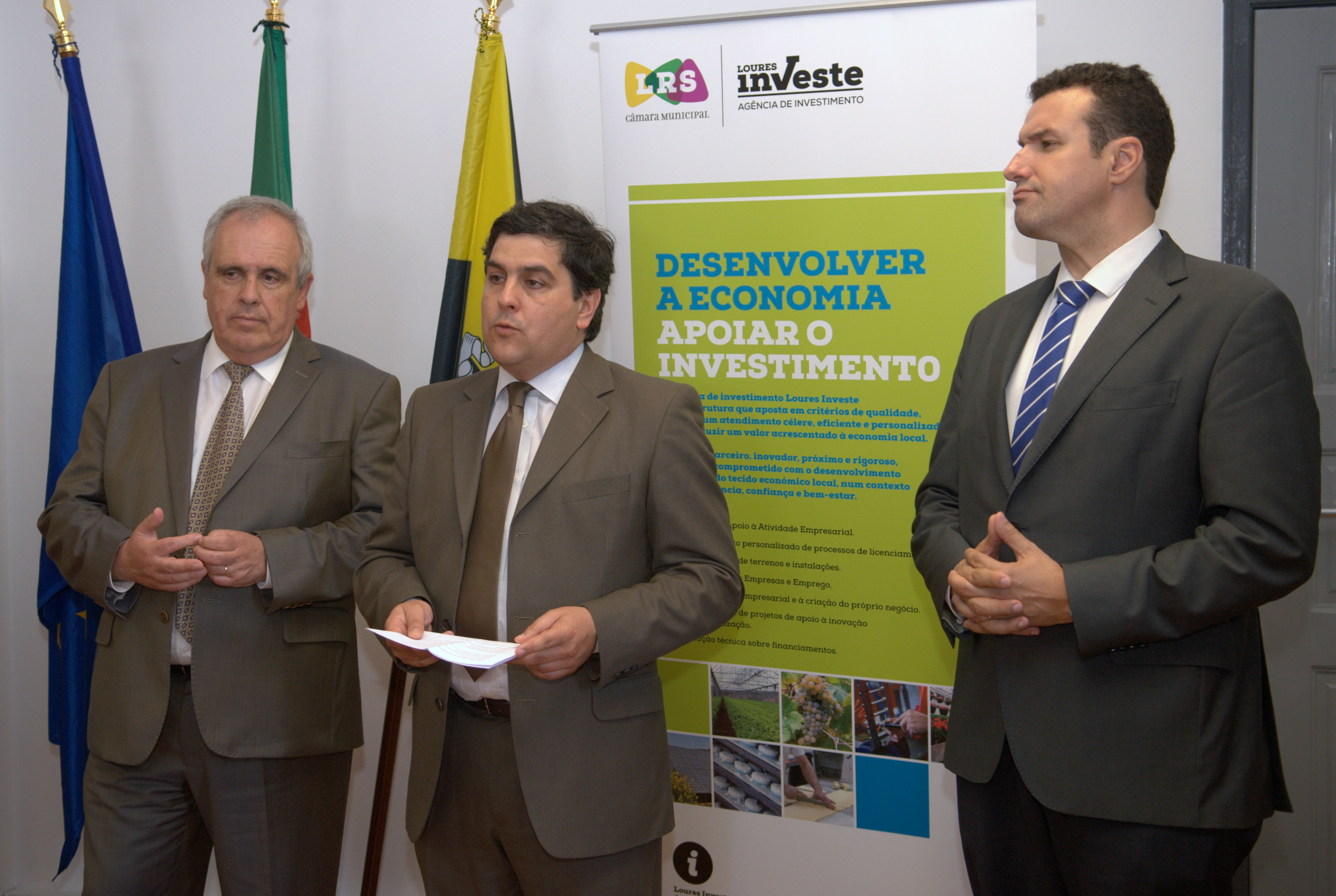 Inauguração da biblioteca escolar Laranjinha Sábia