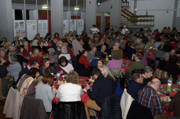 Ceia de Natal para os alunos da Academia dos Saberes