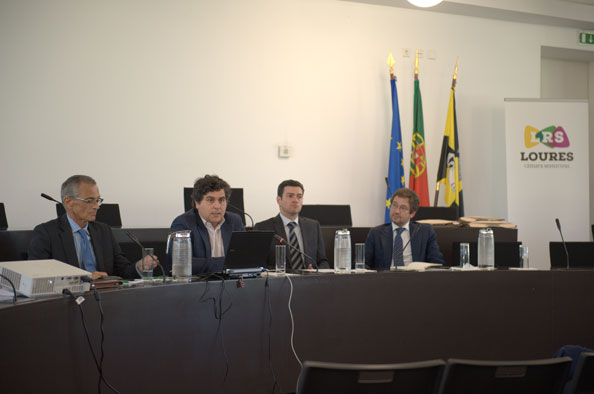 Câmara de Loures promove debate sobre riscos de gestão