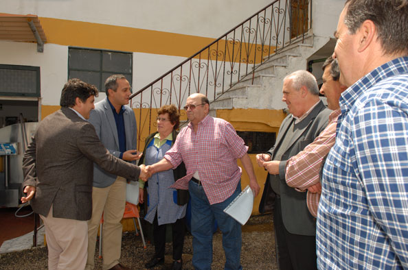 Novo PDM de Loures permite licenciar vacaria de Frielas