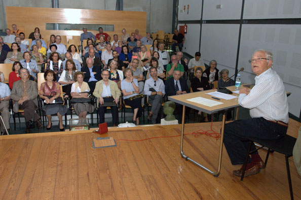 Clive Gilbert recorda paixão pela Fábrica de Loiça de Sacavém