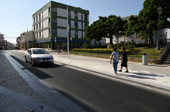 Obras da rede viária concluídas na cidade de Loures