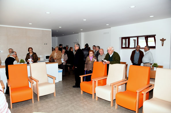 Inauguração do novo Centro Social e Paroquial de São Saturnino