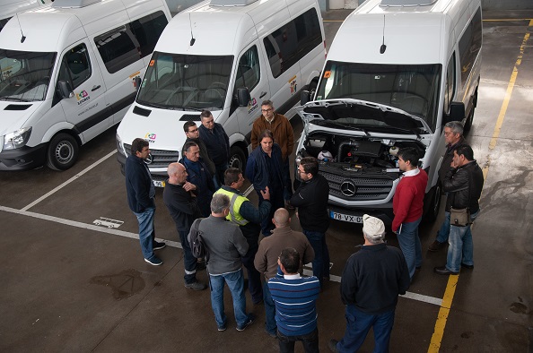 Novas carrinhas transporte escolar_2