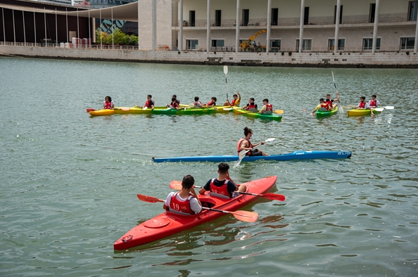 Alunos dos agrupamentos de escolas de Loures participam em atividades náuticas 3