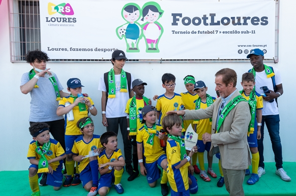 FootLoures culminou em jornada de convívio com centenas de jovens atletas 5