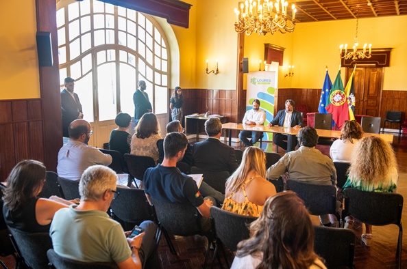 Assinadas declarações de cedência de terrenos para a construção da Variante a Loures 5