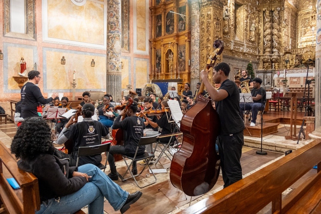 Educação AT_Programas Municipais_Educaçao com Arte_OSJ_foto