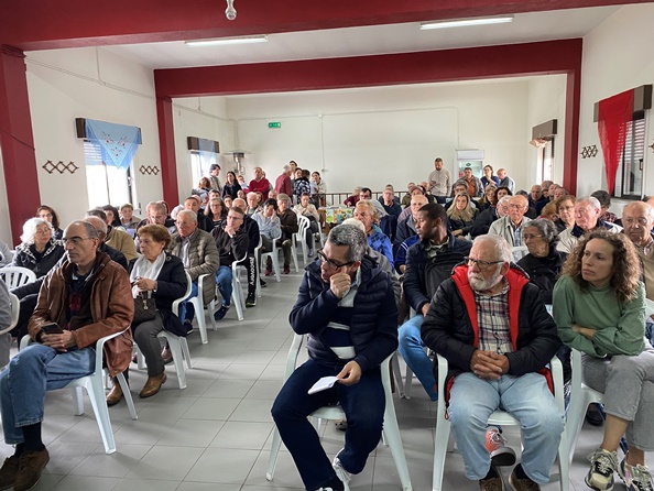 DRU_Notícias_UGT nº 5 do bairro Portela da Azóia_foto 1